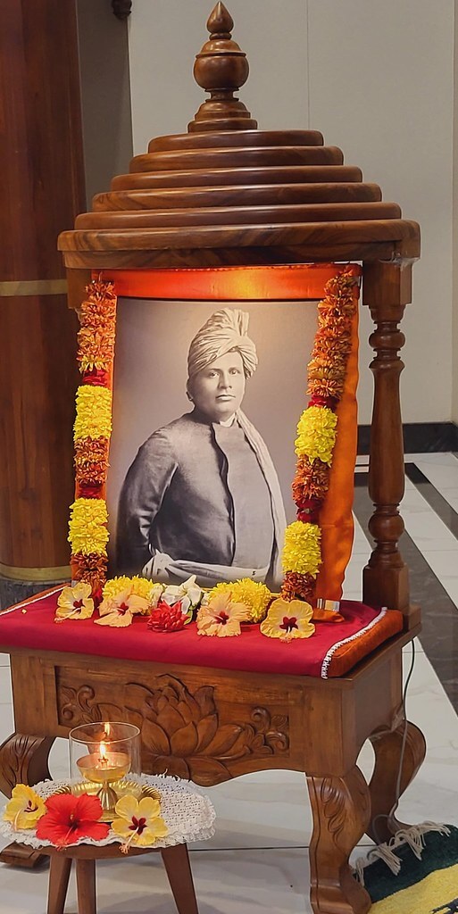 Swami Trigunatitanandaji Maharaj Jeyanthi